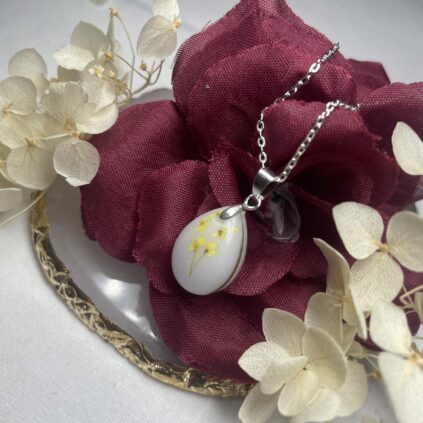 Collier Lila